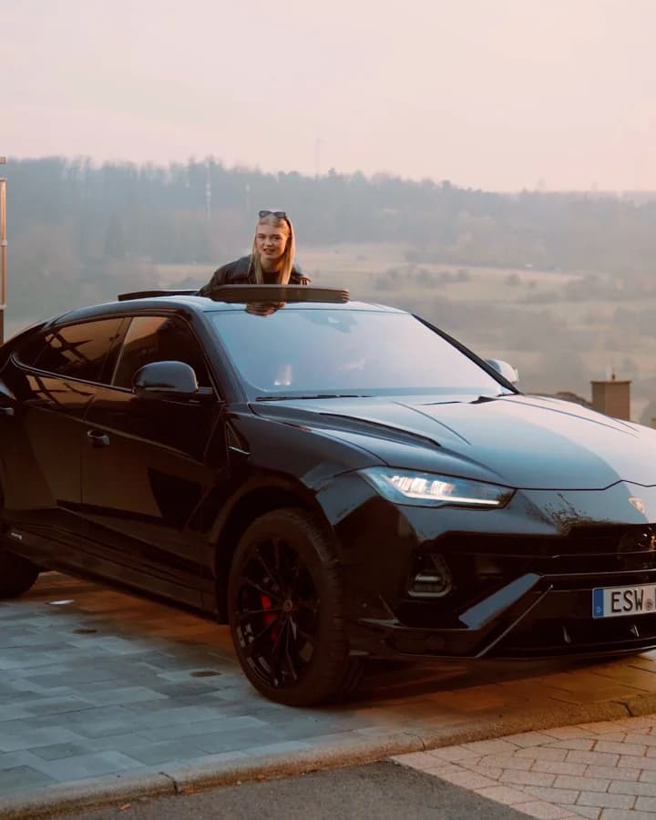 Content-Creator-Dreh mit dem Lamborghini Urus für die Kasseler Sparkasse